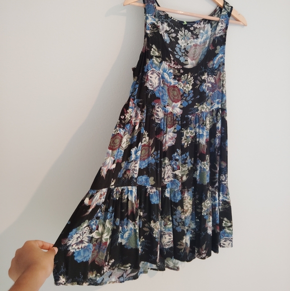 American Eagle Floral Sleeveless Dress - Picture 3 of 5